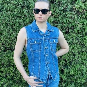 👖 90s VINTAGE👖 Classic true vintage 90s denim vest